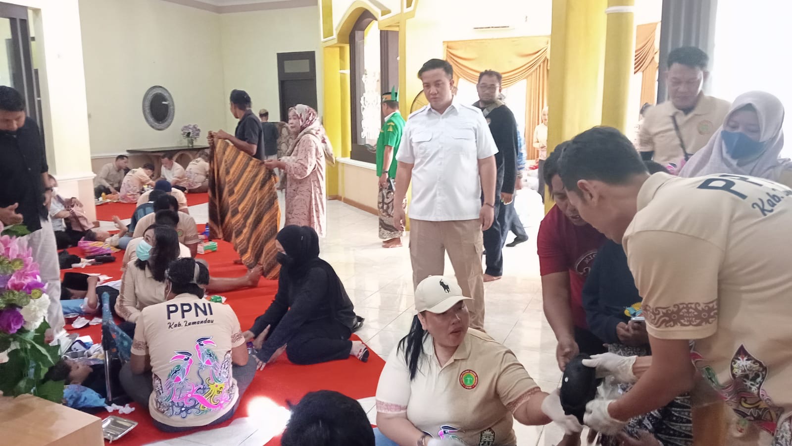 Khitan Massal Meriahkan Grebeg Suro Lamandau, Bupati Tinjau Langsung Peserta